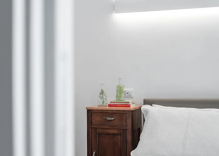 Apartament Iflat Wood And Marble Riverfront Rzym